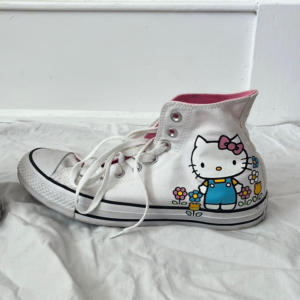 Converse x Hello Kitty Chuck Taylor All Star Hi Taylor X Hello Kitty